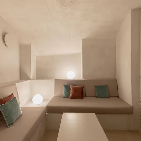 Design With Private Pool In Campo Dei Fiori Apartment *