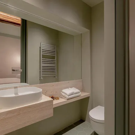 Design With Private Pool In Campo Dei Fiori Apartment Rome