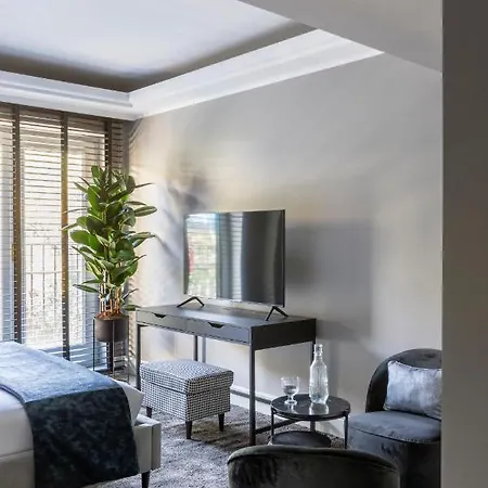 Naman Hotellerie - Spagna Affittacamere *