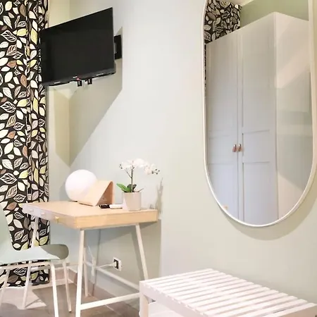 Apartment -roma-design Apartament Close To Centre Rome