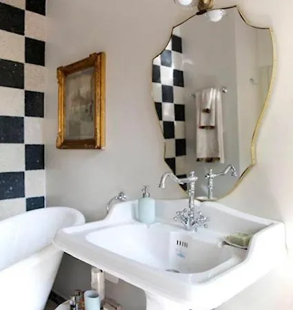Santa Monica Townhouse Guest house