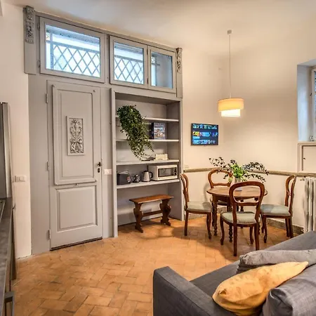 Torretta Storica Pantheon Apartment