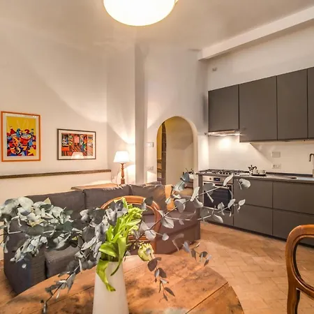 Torretta Storica Pantheon Apartment Rome