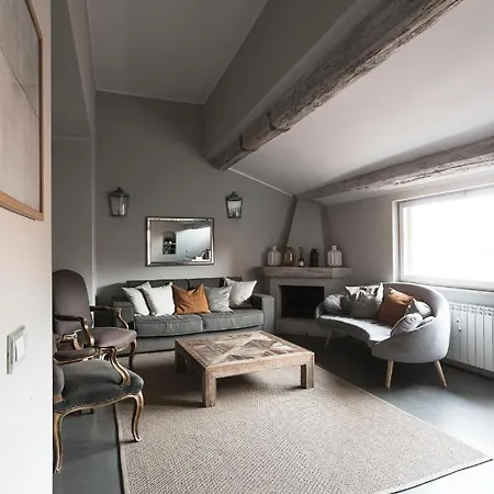 Charming Penthouse In Piazza Venezia With Terrace * Rome