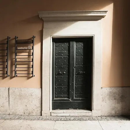 Charming Penthouse In Piazza Venezia With Terrace Rome