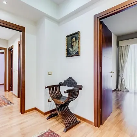 Exclusive In Eur Appartamento *