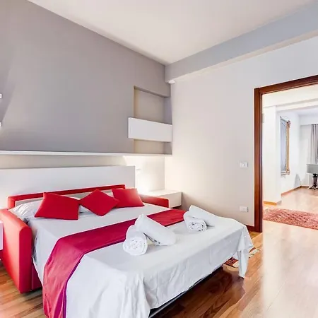 Exclusive In Eur * Roma