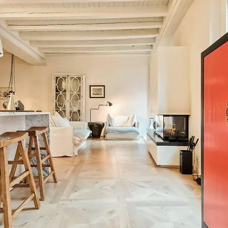 - Campo De' Fiori Appartement
