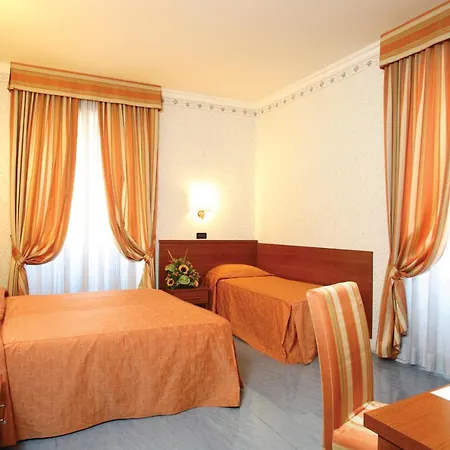 Dina 3*