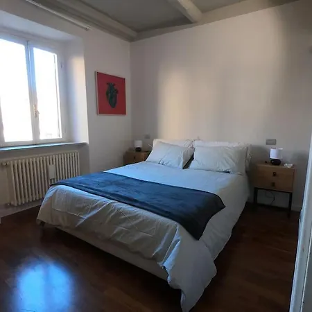 Mount Flower Trastevere Apt Holiday home Rome
