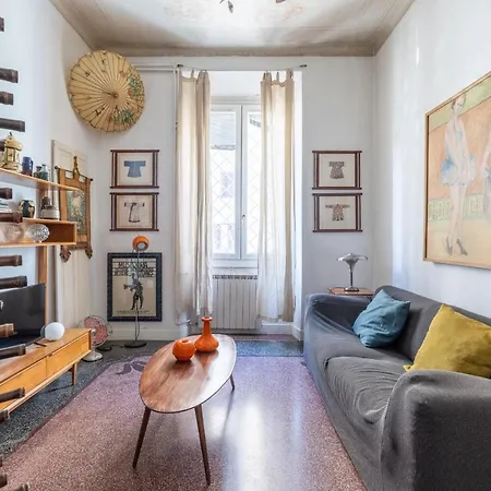 Retro - St. Peter Vatican Apartment *