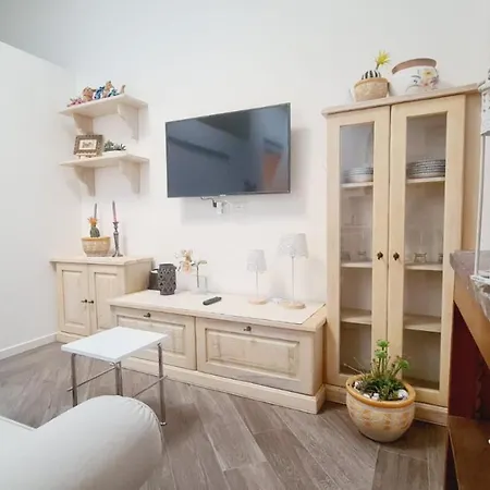 דירה Trastevere Rome's Heart Charming & Cozy 2 רומא
