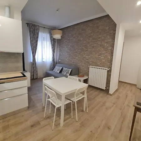 Domus Lidia - Non Fumatori Roma