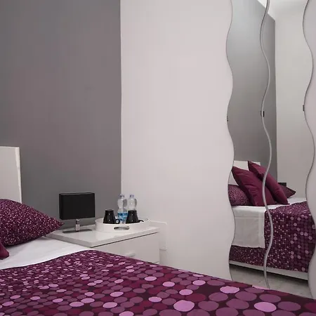 Bed & Breakfast Cento Passi Dal Vaticano House *