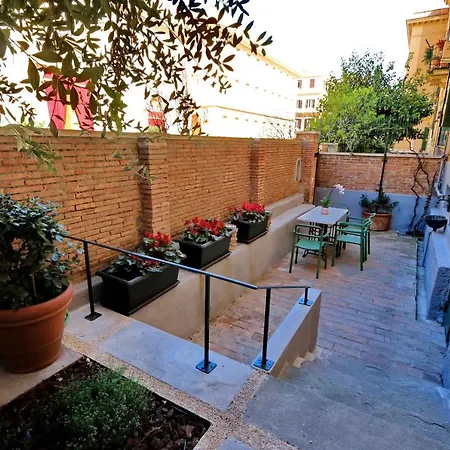 Apartment Ych-delizioso Con Giardino Vicino Al Vaticano Rome
