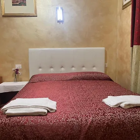 Roma Guest House Penzion *