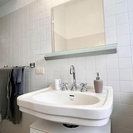Homy Host - Bilocale A Testaccio Nel Cuore Di Apartment *