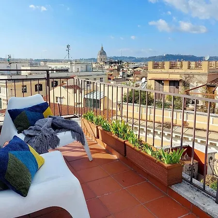 Spagna Penthouse Apartment *