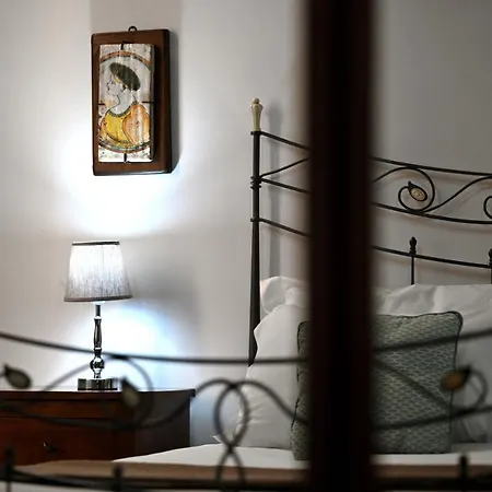 Residenze Romanae - Vicolo Dell'aquila Πανσιόν