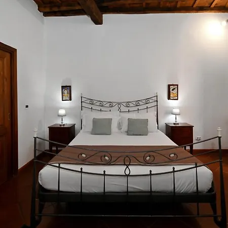Residenze Romanae - Vicolo Dell'aquila * Rome