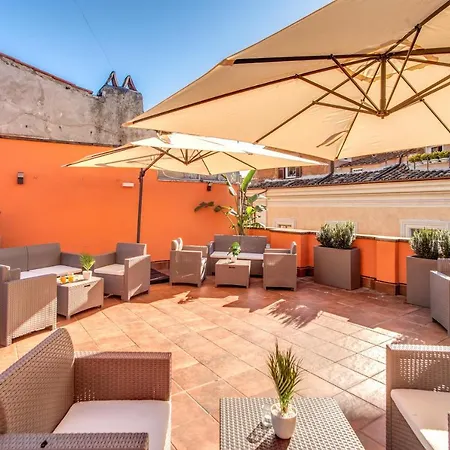 Tritone House 4* Roma