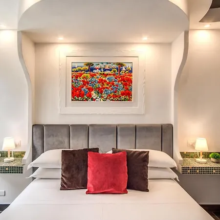 Tritone House Affittacamere 4*
