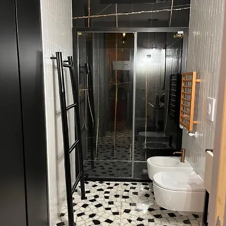 Trastevere Boutique With Gym And Steam Shower Appartamento *