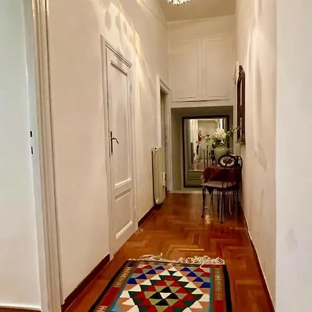 Апартаменты Parisa House Рим