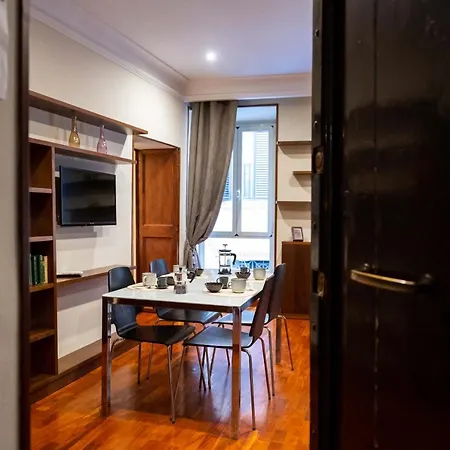 Apartment Colosseum At 400 Meters