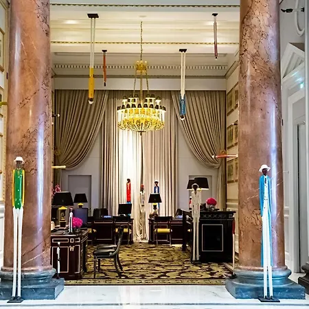 Hotel The St. Regis 5*