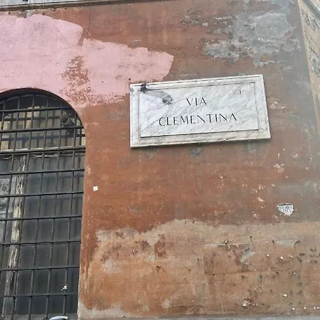 Colosseo Apartment- Heart Of Rione Monti * Rome