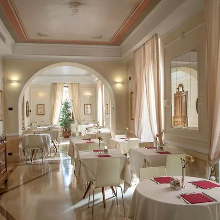 Canada, Bw Premier Collection Hotel Roma