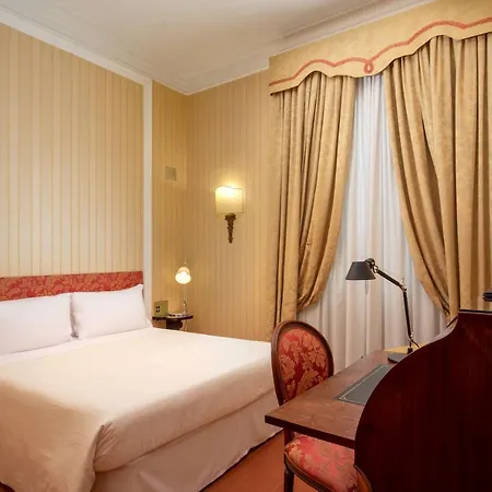 Hotel Canada, Bw Premier Collection 3*