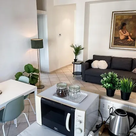 Sestio House * Rome