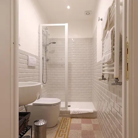 Bed & Breakfast Mazzini 2*