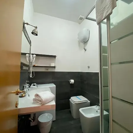 بيت ضيافة ترينيتي لوكشري روومز 3*