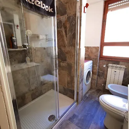 Apartment Rouge Studio - 10 Min From Vatican