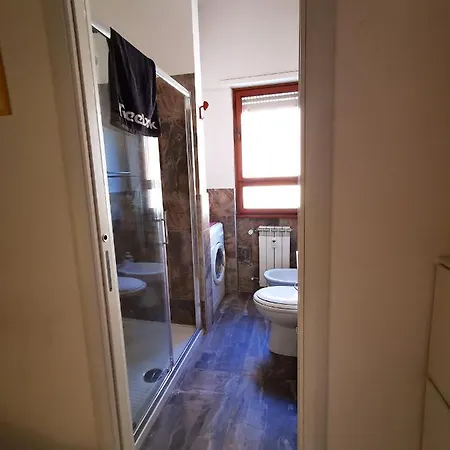 Apartment Rouge Studio - 10 Min From Vatican Rome