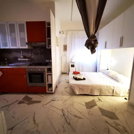 Apartamento Rouge Studio - 10 Min From Vatican