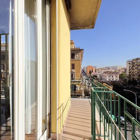 Appartamento Etruria Roma