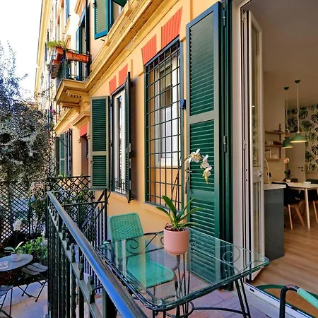 Ych-raffinato Al Vaticano Apartment *