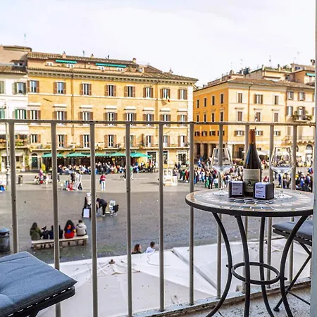 Piazza Navona Balcony Experience *