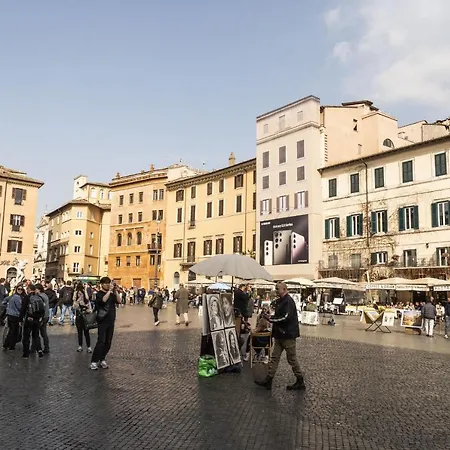 Piazza Navona Balcony Experience *