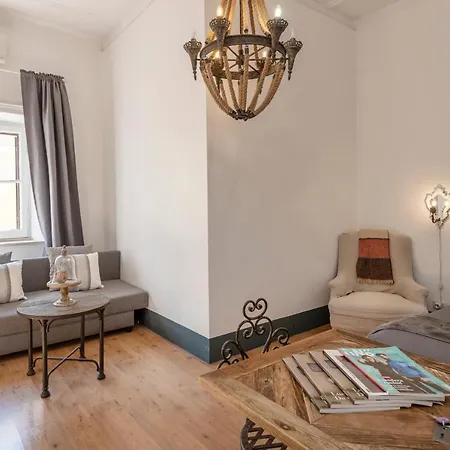 Gasthof Angelina Dimora Contemporanea Rom