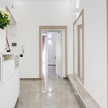 Unoseitre - Luxury & Apartment
