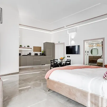 Unoseitre - Luxury & Apartment