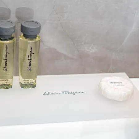 Unoseitre - Luxury & Rome