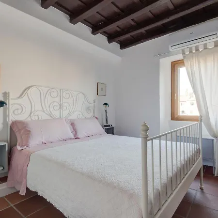 Trastevere Mantellate By Interhome *