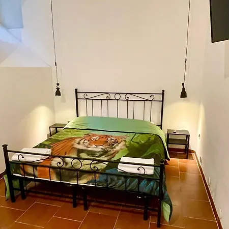 Apartment Parisa House
