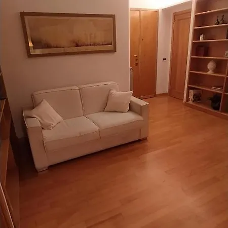 Lovely Accogliente Tra Policlinico E Piazza Bologna דירה *